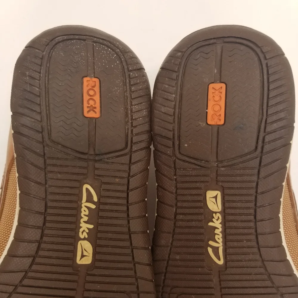Clarks Rock Men Sz 9.5 Tan Leather Boat Dock Deck Shoe Slip On Lace Up Moccasin